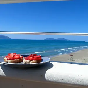 On The Apartament Wlora